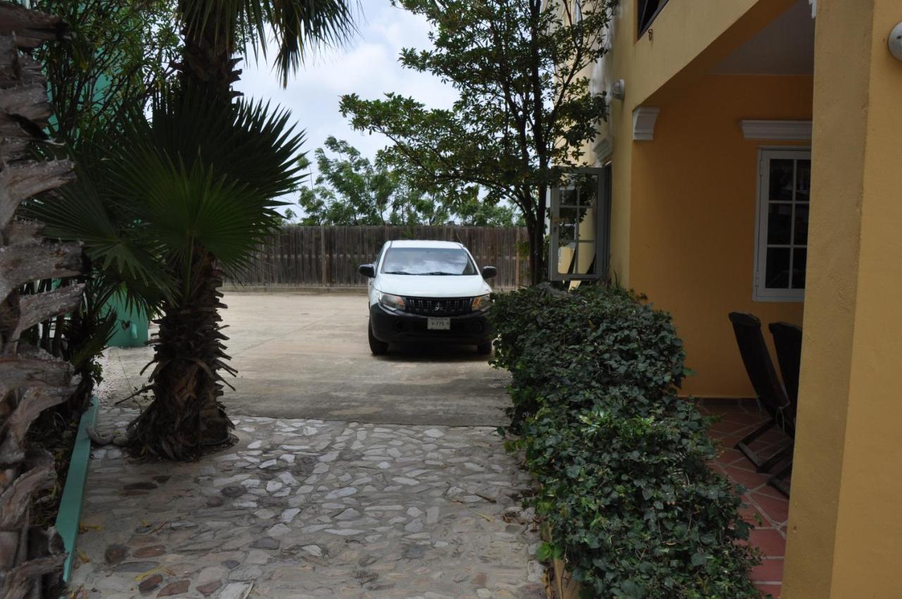 Casa Makoshi Bonaire Villa Kralendijk  Exterior photo